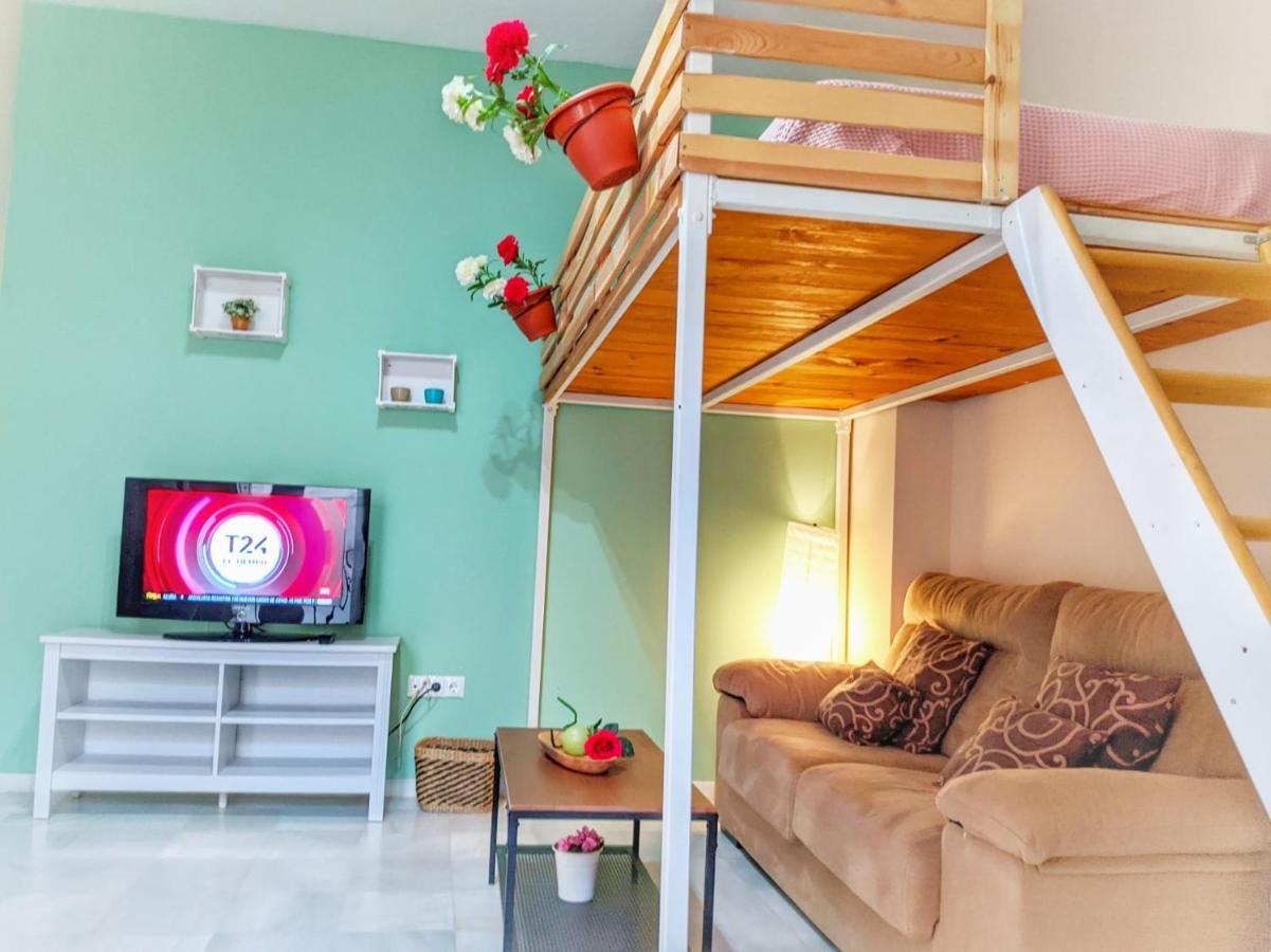 Apartament Cuarta Revuelta Alquiler Sewilla Zewnętrze zdjęcie