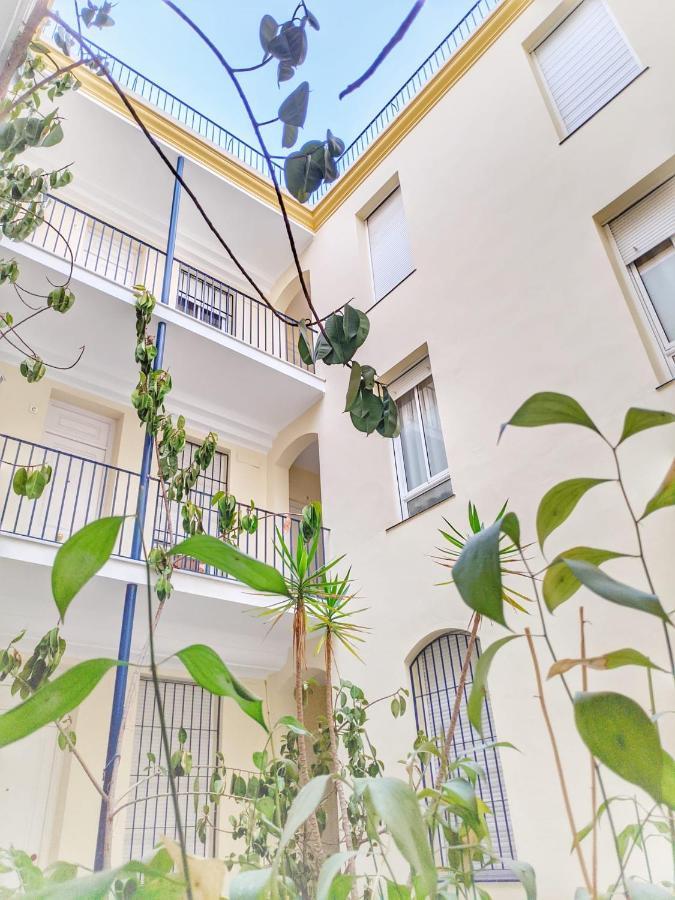 Apartament Cuarta Revuelta Alquiler Sewilla Zewnętrze zdjęcie